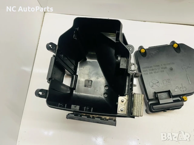 Кутия за бушони за Пежо Боксер Ситроен Релеи Фиат Дукато 1389412080 2018, снимка 7 - Части - 50767577