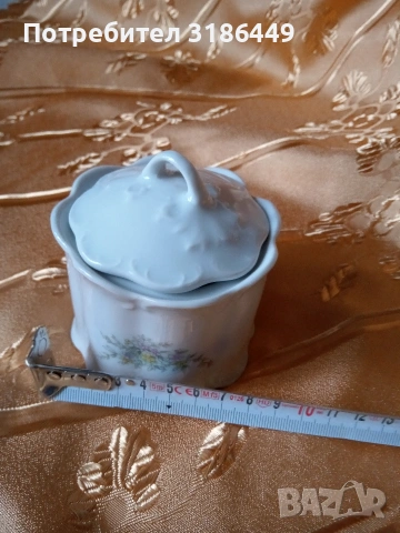 Българска порцеланова захарница, снимка 2 - Сервизи - 53069247