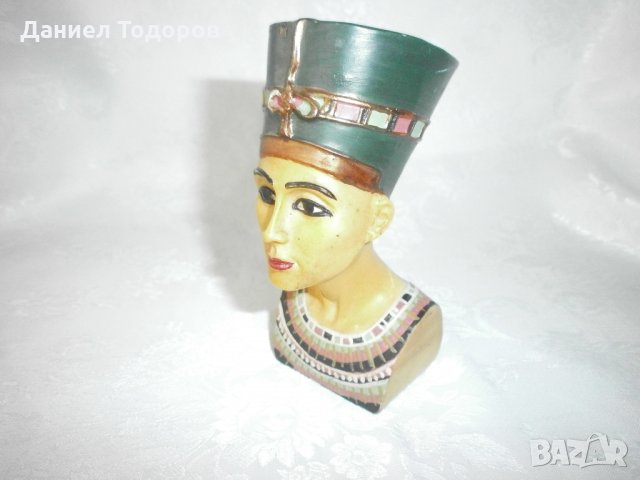 Египетска Статуетка, Бюст на Кралица - Нефертити, снимка 2 - Статуетки - 30975198