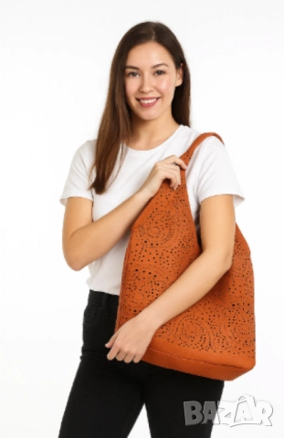 Стилна дамска чанта с вътрешен несесер, снимка 8 - Чанти - 52094022