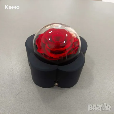 Естествена роза в кутия за бижута, снимка 6 - Подаръци за жени - 48771704