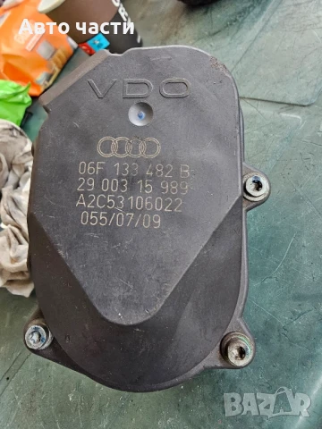 VOLKSWAGEN PASSAT B6 2006 2.0 FSI 06F133482B A2C53106022 Всмукателен колектор