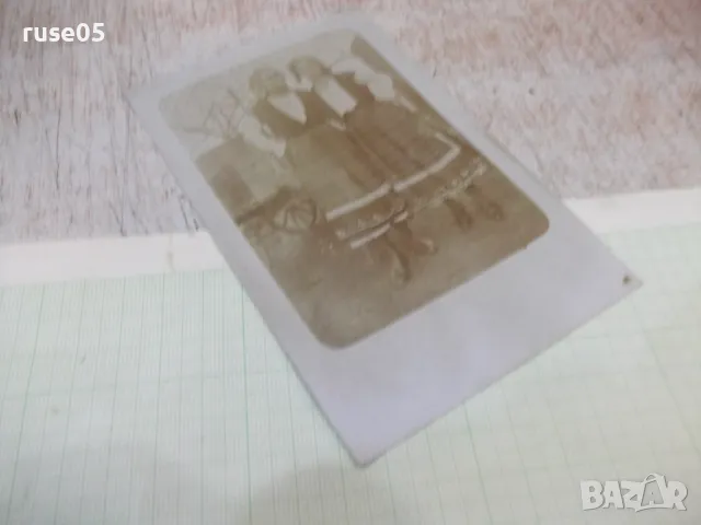 Снимка стара на две жени в носии до каруцата - 1, снимка 3 - Колекции - 48016647