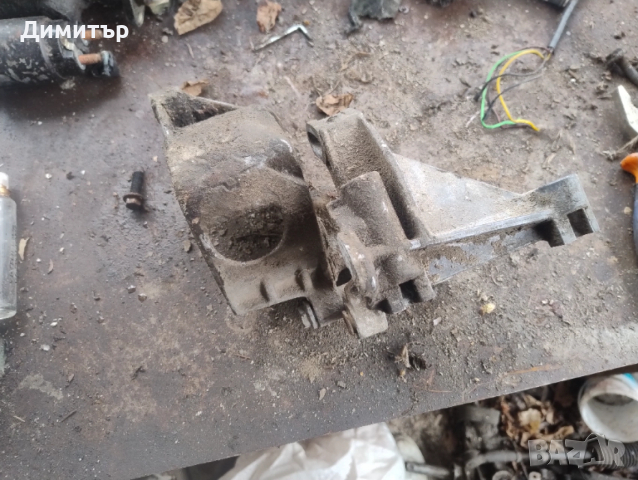 Конзола Хидравлична Помпа За Фолксваген Пасат Б3 1.8Моно 1993г / VW Passat B3 1.8Mi 1993y, снимка 3 - Части - 53886496