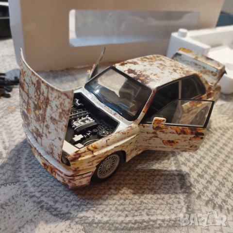 BMW E30M 1/24, снимка 14 - Колекции - 52459093