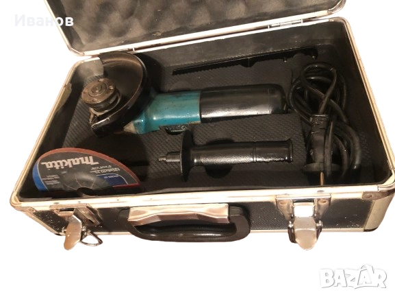 РАЗПРОДАЖБА  - 60€. Ъглошлайф Makita - 9555HN JAPAN + Алуминиев куфар Makita, снимка 7 - Куфари с инструменти - 52034458