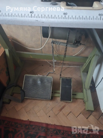 Професионален индустриален оверлог Rockwell Rimoldi - Италия, модел 527-00-1CD-07, снимка 2 - Други машини и части - 54132127