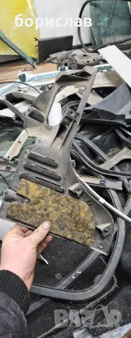 Кора в багажника за рено Меган 1, снимка 2 - Части - 48774839