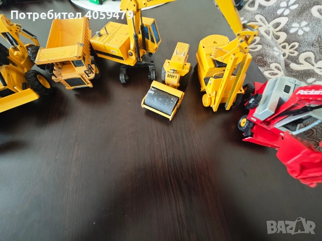 играчки JOAL - CATERPILLAR , снимка 4 - Други ценни предмети - 54156751