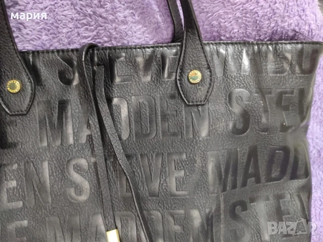 Нова чанта с помпон Steve Madden, снимка 3 - Чанти - 51110218