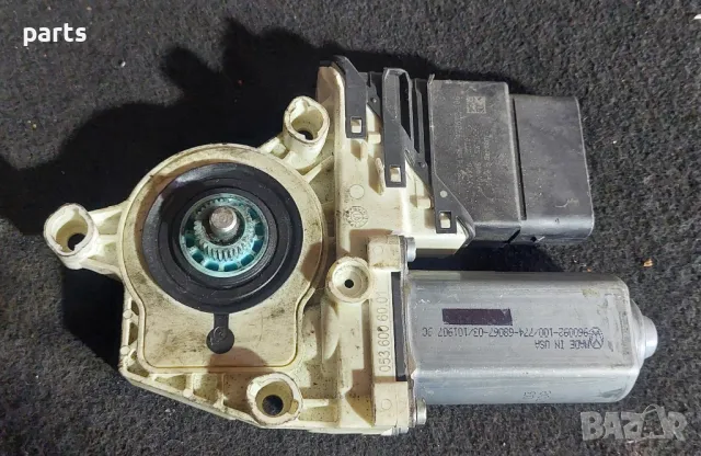 Дясно Моторче Стъкло VW Голф 5 N:1 (1) - Пасат 6 - Джета
- 0536006001, снимка 3 - Части - 47541709