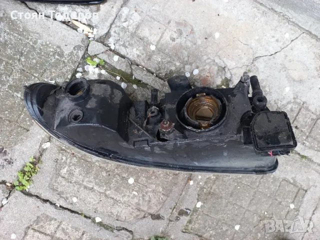 фар Крайслер гранд вояжер, снимка 3 - Части - 49781340