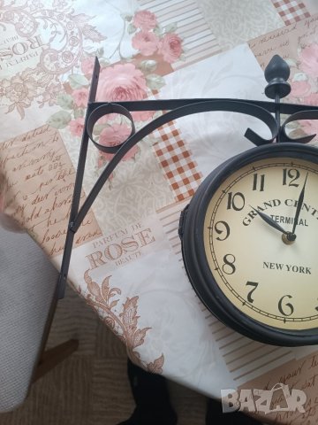 Стенен часовник с 2 страни Deuba, Черен, 17 см, снимка 3 - Антикварни и старинни предмети - 44238351