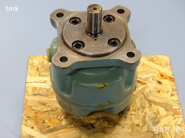 Хидравлична помпа Г12-31АМ УХЛ 5л, снимка 7 - Стругове - 36916375