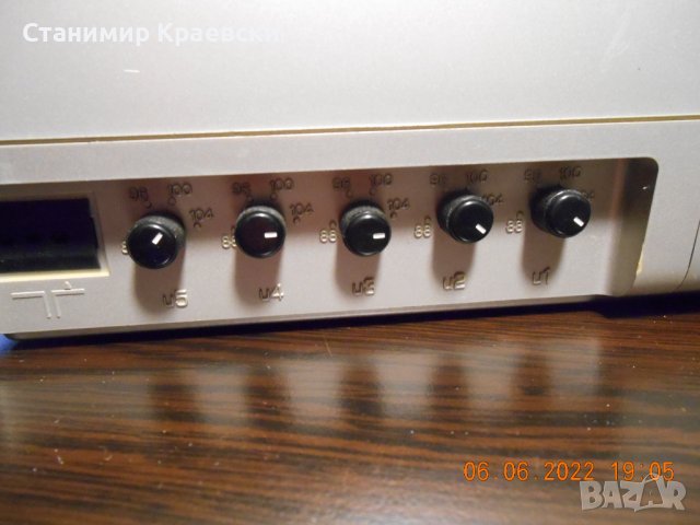 Telefunken digitale electronic 500 - clock alarm radio - vintage 1975 финал, снимка 11 - Други - 29764037