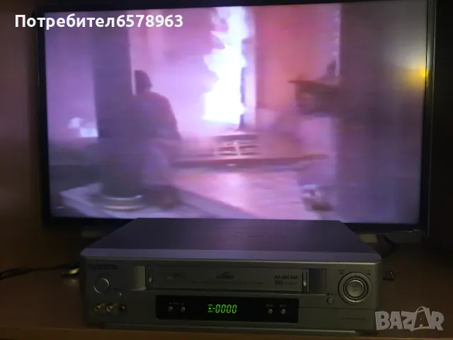 Видеокасета '' Белязаният '' 1983 г. , снимка 4 - Екшън - 46558610