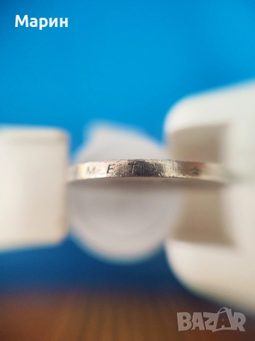 РЯДКА монета 2 Евро 2001 Нидерландия с УНИКАЛЕН  ДЕФЕКТ, снимка 4 - Нумизматика и бонистика - 48087478