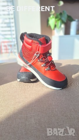 НАМАЛЕНИ Нови детски боти червени 