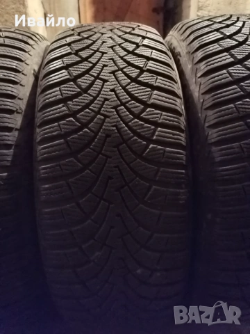 Продавам 4 броя Зимни гуми 205.55.16 на 1 сезон дот 2019 Goodyear , снимка 2 - Гуми и джанти - 53041154