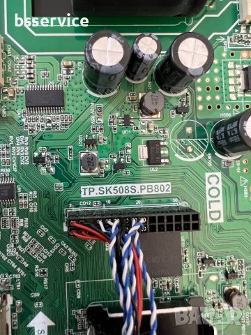 Телевизор Crown 32D19AWS / TP.SK508S.PB802, снимка 3 - Части и Платки - 36639499