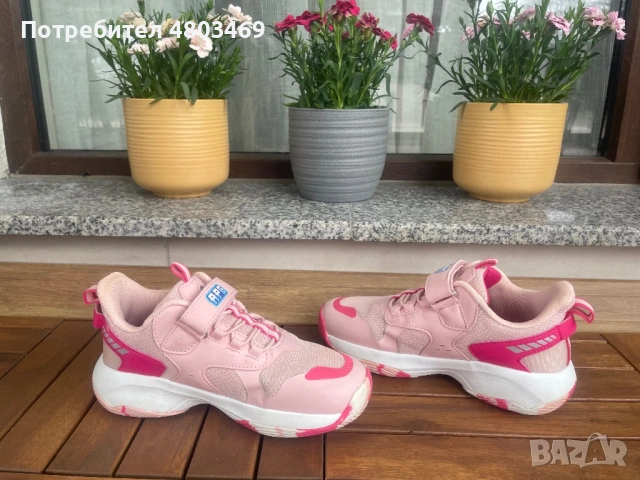 Детски маратонки Runners APG Pink Shark, снимка 2 - Детски маратонки - 54263210
