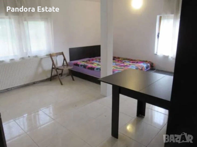 Продава едностаен апартамент в кв. Студентски град