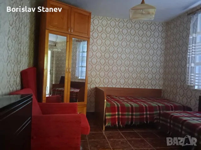 Двуетажна къща с овощна градина, снимка 9 - Къщи - 56341526
