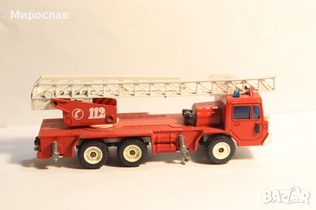 1:55?? SIKU КАМИОН ПОЖАРНА КРАН КОЛИЧКА МОДЕЛ, снимка 5 - Колекции - 53181056