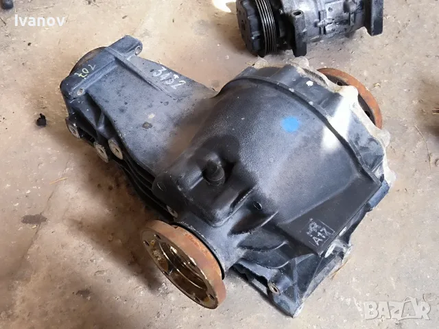 Заден дифернциал за Ауди А4 Б6 Б7 Пасат Audi A4 Passat Audi A6 A8 VW Phaeton 01R525053