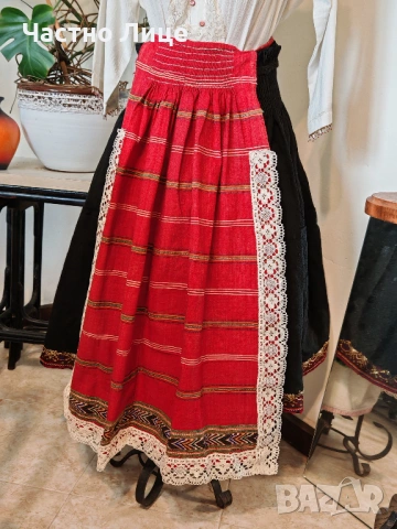 Оригинална Хърцойска Над Сто Годишна Дамска Престилка от 1920те г. за Народна Носия, снимка 7 - Антикварни и старинни предмети - 54160747