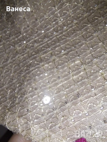 Чисто нов топ Pull&Bear , снимка 3 - Корсети, бюстиета, топове - 51238134