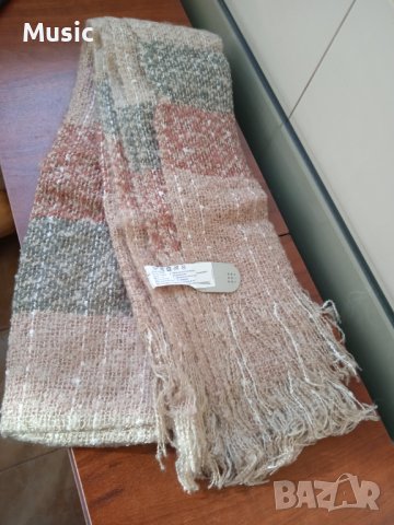 Нов дамски зимен шал