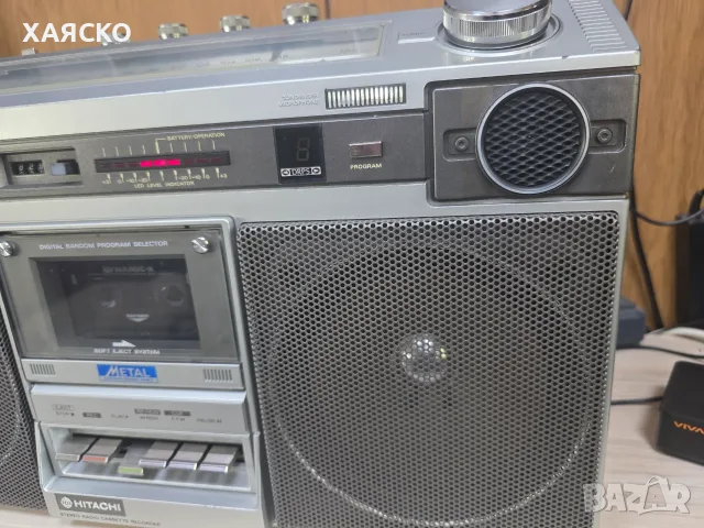 HITACHI TRK-8270W, снимка 4 - Радиокасетофони, транзистори - 56039689