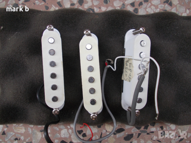 Адаптери от стар Squier Stratocaster, снимка 1 - Китари - 44712629