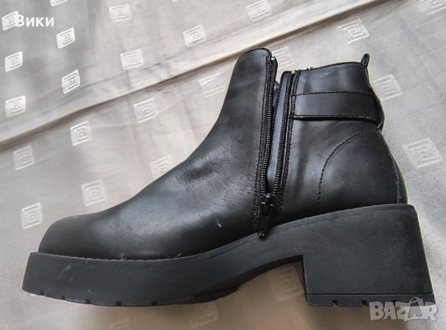 Дамски боти 41 номер  естествена кожа - Windsor Smith , снимка 7 - Дамски боти - 54231688
