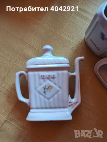 Порцеланови съдове за подправки , снимка 6 - Аксесоари за кухня - 50505842