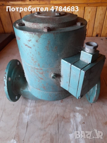 Циркулационна помпа, снимка 3 - Водни помпи - 54099861