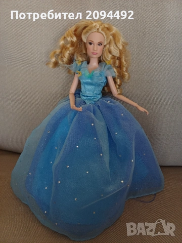 Оригинална Disney Store Дисни кукла Пепеляшка 