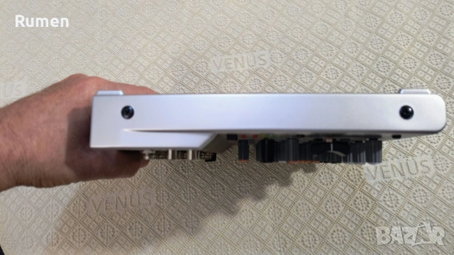 Mixer Behringer Xenyx 1002SFX, снимка 5 - Други - 52673872