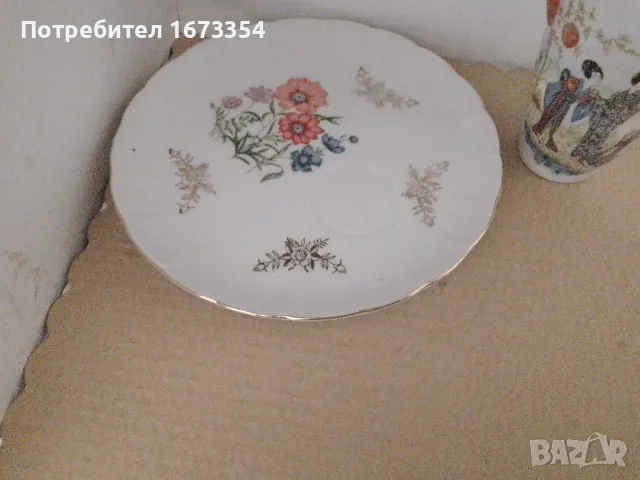 Японски порцелан, снимка 2 - Антикварни и старинни предмети - 48169432