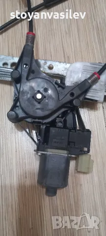 Стълоповдигач фиеста 2013г R, снимка 3 - Части - 48657297