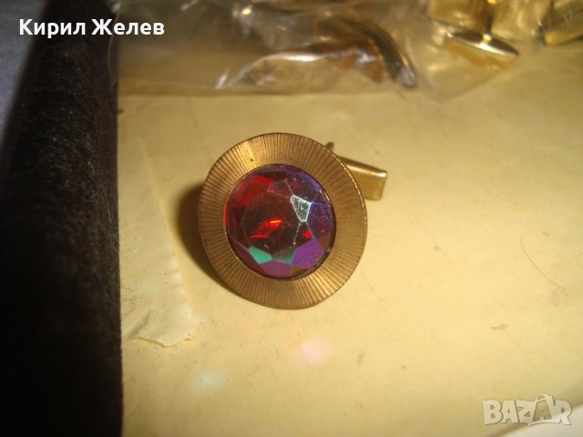 ЛОТ 3 СТАРИ РЕДКИ ПОЗЛАТЕНИ БУТОНЕЛИ с ХЕМАТИТ ЧЕРЕН ОНИКС и БОХЕМСКИ КРИСТАЛ 18645, снимка 16 - Антикварни и старинни предмети - 37597468