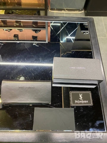 кутии за очила miu miu cartier gucci , снимка 5 - Слънчеви и диоптрични очила - 51389579