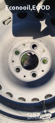 Зимни гуми с джанти Мерцедес Вито бусови, снимка 3 - Гуми и джанти - 35187589