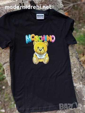 Дамска тениска Moschino код 129, снимка 1 - Тениски - 40711250