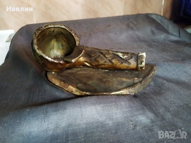 стар метален пепелник, снимка 2 - Антикварни и старинни предмети - 29987729