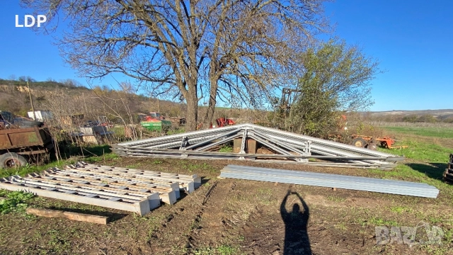 Метално хале-216кв.