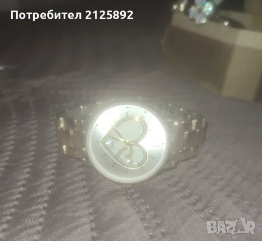 Дамски часовници и гривна, снимка 10 - Дамски - 56471662