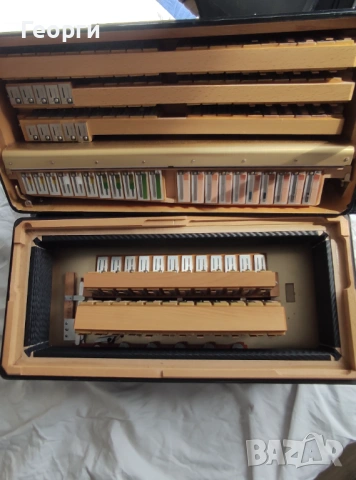 Продавам акордеон Велтмайстер Кантус 5 120 баса, снимка 14 - Акордеони - 54131350