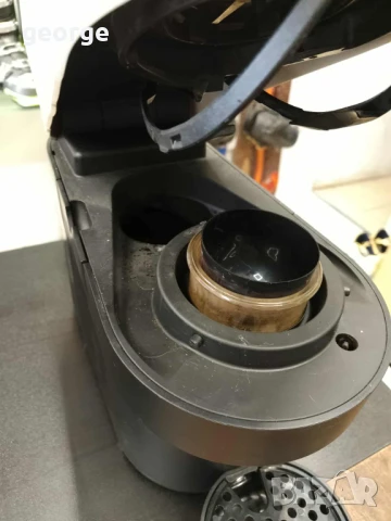 Кафемашина с капсули Nespresso Vertuo pop, снимка 7 - Кафемашини - 51195409